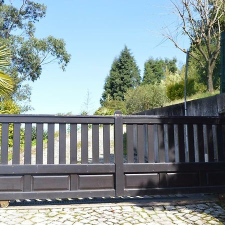 Bamboo Guest House Agueda Bagian luar foto