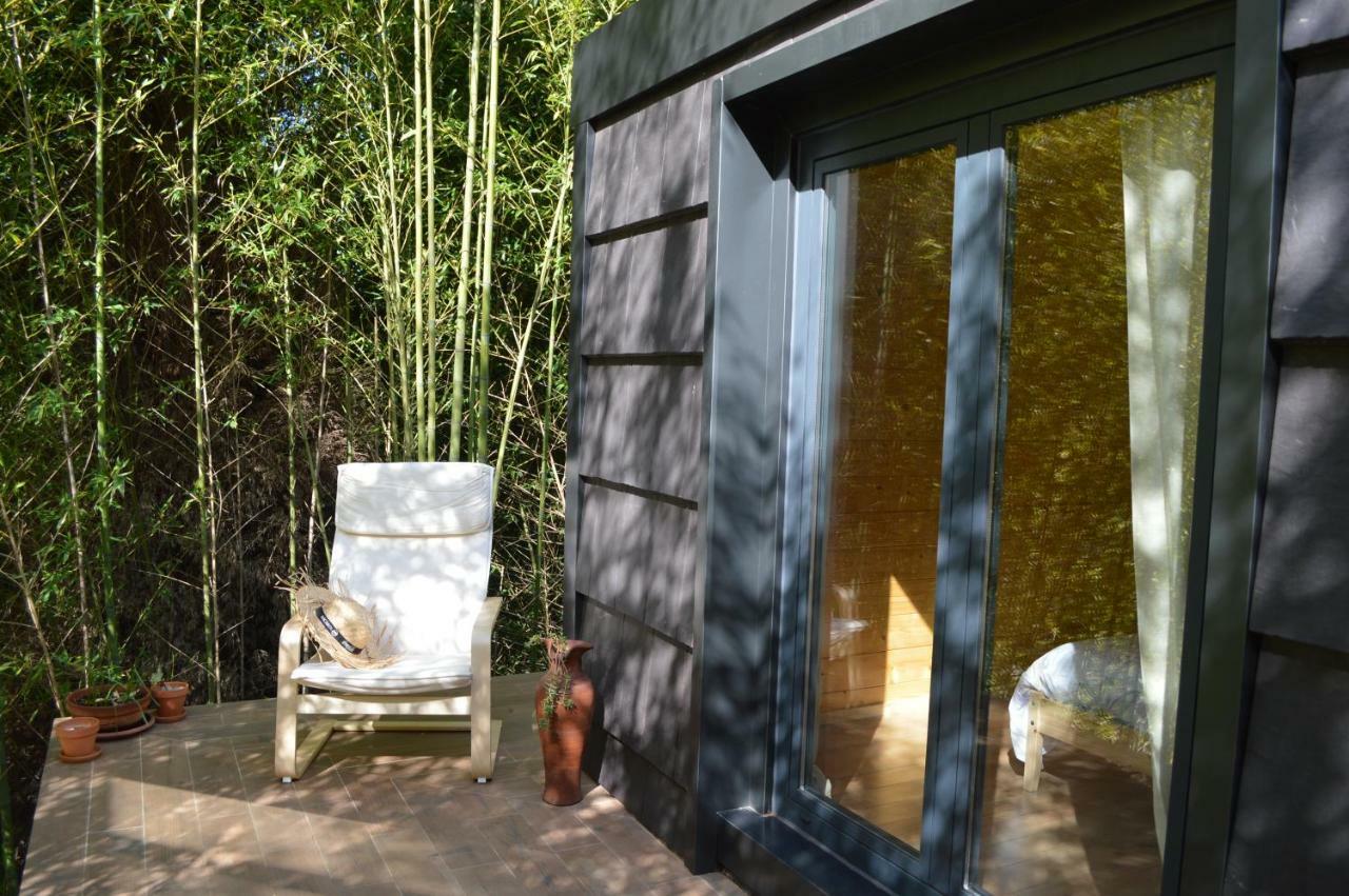 Bamboo Guest House Agueda Bagian luar foto